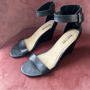8.5 Reaction Kenneth Cole Wedge Sandal - Ava - Tastic